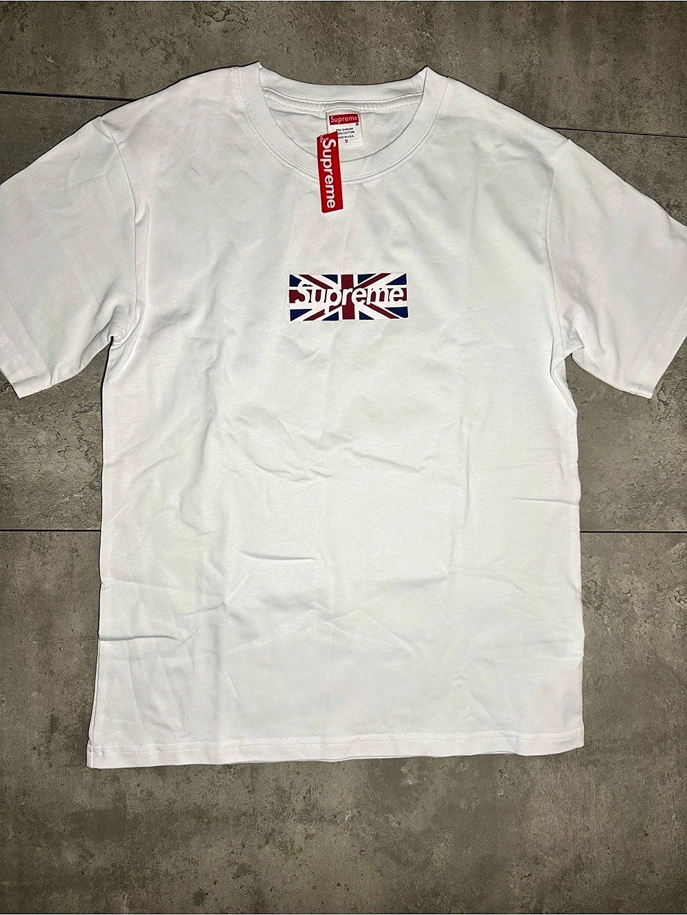 Supreme British Isles Tee in White Size Small NWT